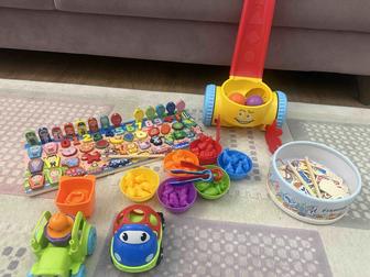 Продам развивающие игрушки