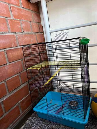 Клетка большая