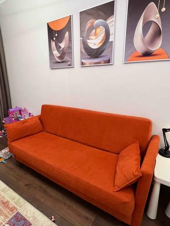 Продаю диван раскладной в идеальном состоянии!