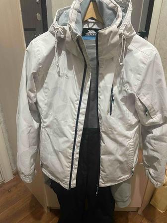 Лыжный костюм женский