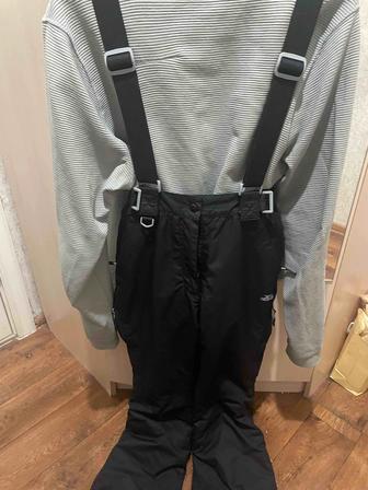 Лыжный костюм женский