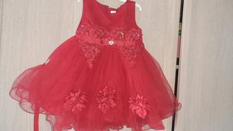 Срочно продам детское бальное платье в отличном состоянии