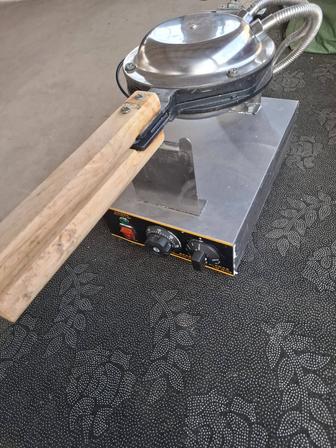 Вафельница