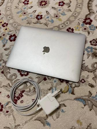 Macbook Air M1 2020