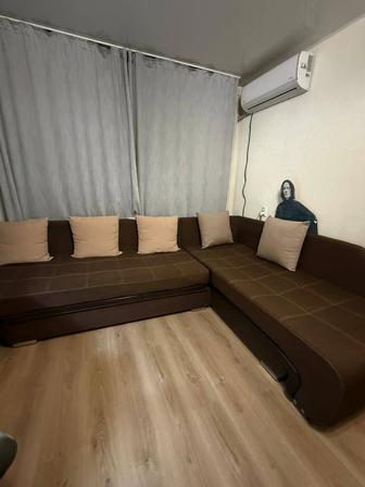 Продам угловой диван