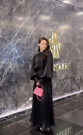 Платье в пол