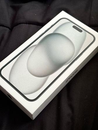 Смартфон Apple iPhone 15 128Gb NanoSIMeSIM черный