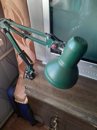 Продам светильник