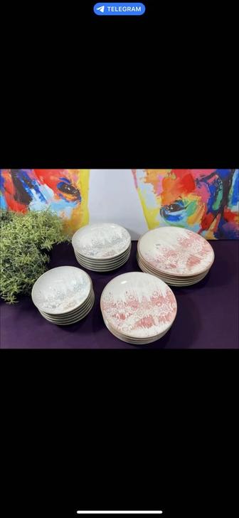 Продам набор тарелок новые