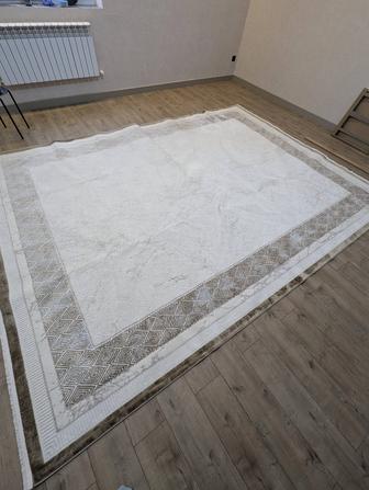 Продам ковер 3на4 метра