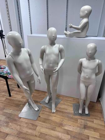 Детский манекен, стеллаж, вешалка