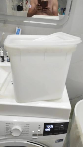 Продам пластиковые контейнеры