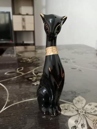 Сувенир кошка