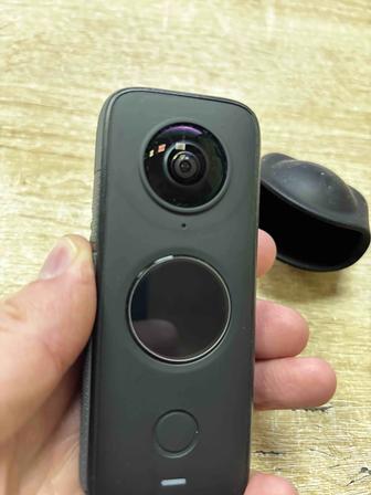 Продаю Insta360 One X2