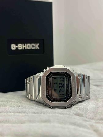 Casio G-shock GMW-B5000D-1