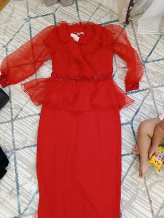 Продам Платье новое