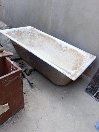Продам чугунную ванну б/у