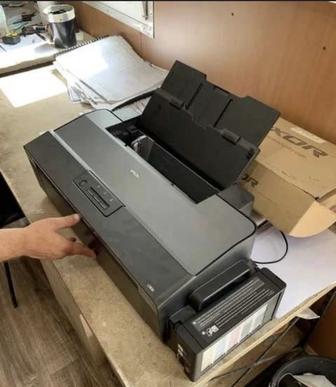 Продам принтер Epson L1300