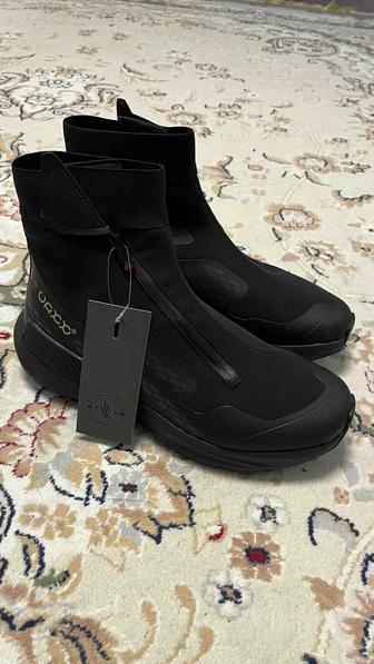 Зимний кроссовка