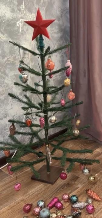 Ёлка и игрушки СССР