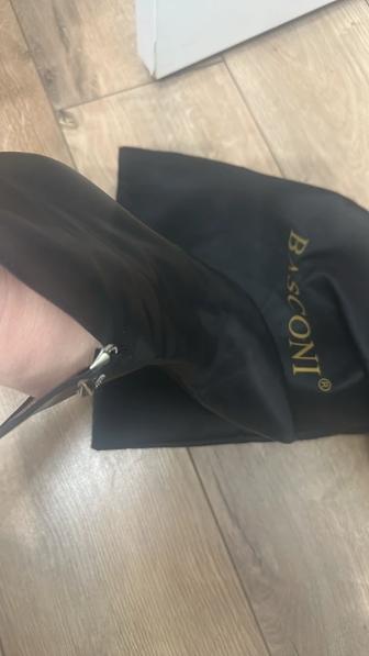 Продаю полусапожки