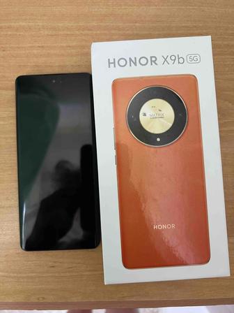 Продам телефон honor9xc