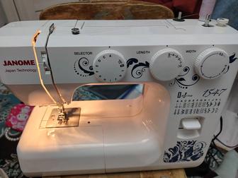 Швейная машина