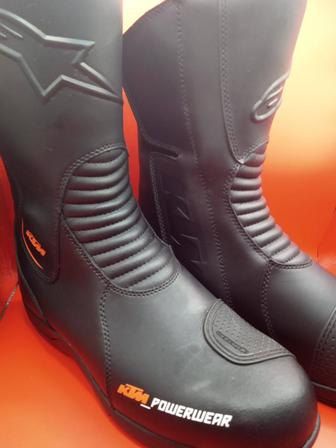Мотосапоги КТМ от Alpinestars
