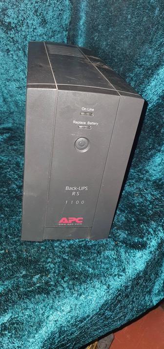 Источник Бесперебойного Питания APC BACK UPS RS 1100