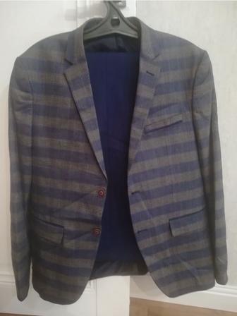 Продам мужской костюм с брюками