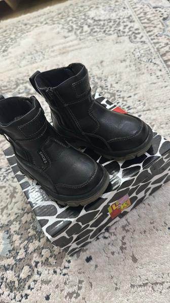 Зимние ботинки