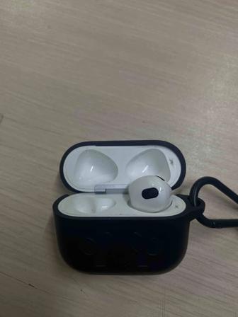 Продам AirPods 3