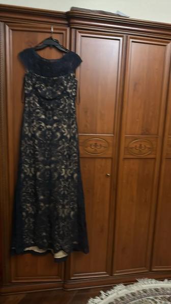 Женские платья