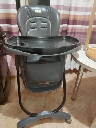 Продам детский стульчик для кормления