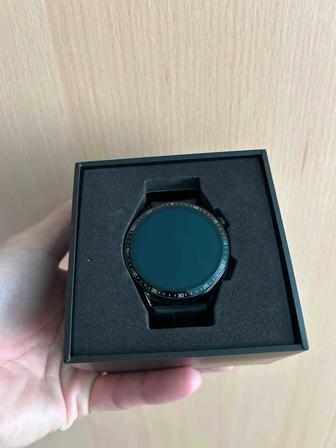 Обменяю часы на телефон