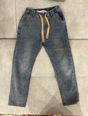 Продам мужские джинсы в хорошем состоянии