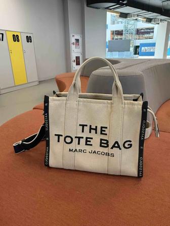The Tote Bag Marc Jacobs