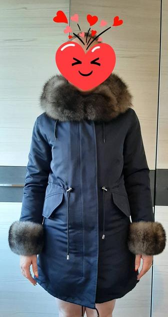 Продам зимнюю женскую парку
