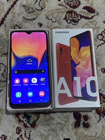 Samsung A10. 32 gb