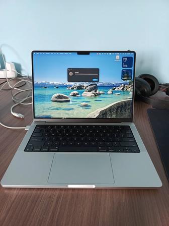 Macbook Pro 2023 M2 Pro