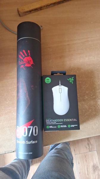 Мышка Razer Deathadder Essential Коврик A4Tech Bloody B-070 430x350x4