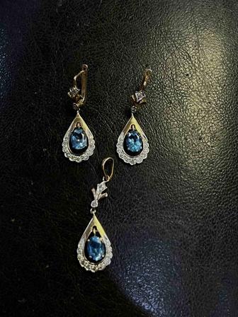 Набор золото бриллианты серьги и кулон