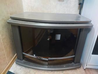 Продам тумбу под ТВ