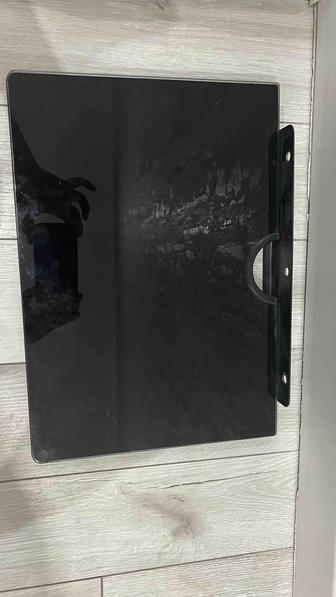 Полка под тв