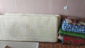 Советские односпальные матрасы, корпе и подушка вместе недорого