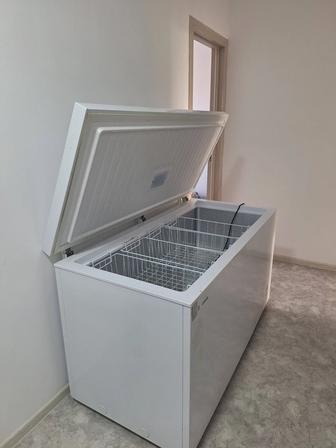 Продам морозильник