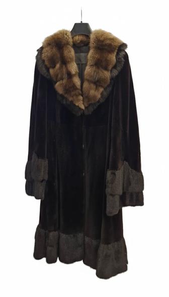 Шуба из натурального меха Б/У