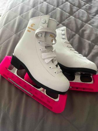 Продам коньки