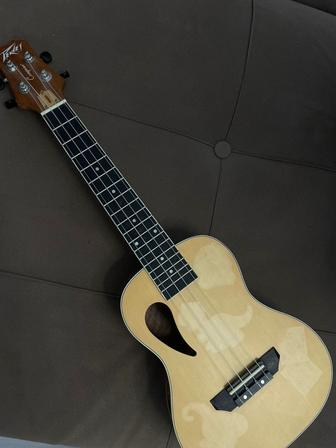 Продам укулеле