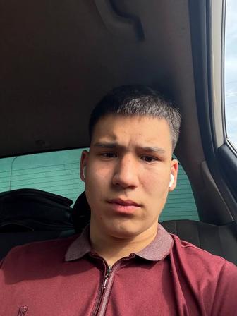 продавец консультант, грузчик
